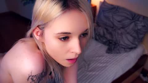 Mia Bunyard online show from 03/07/25, 08:55