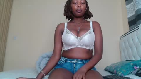 bree_beauty online show from 04/14/26, 07:31