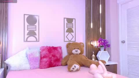 Bree  online show from 03/06/26, 12:56