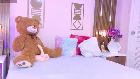 Bree  online show from 03/10/26, 01:38