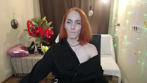 Snapshot of breeterner chatting on 02/19/25, 12:57 breeterner online show from 02/19/25, 12:57