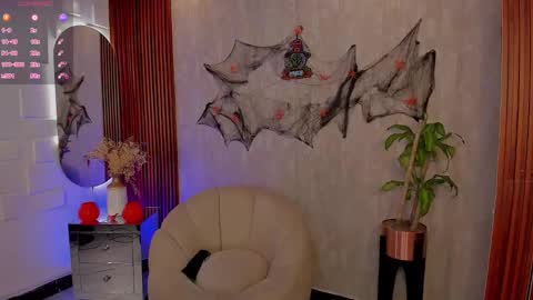 Snapshot of breex_ chatting on 10/30/25, 08:31 Breex online show from 10/30/25, 08:31