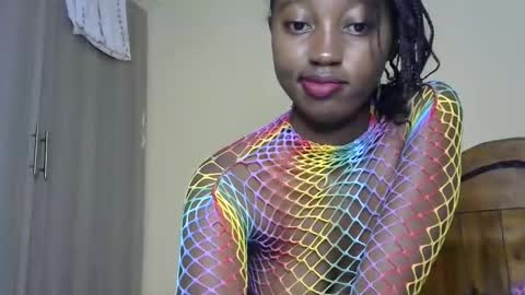 breelia online show from 02/25/25, 03:52