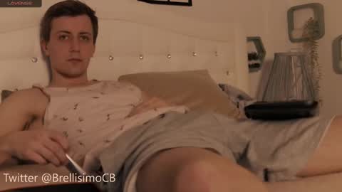 Snapshot of brell_line chatting on 02/19/25, 02:23 Brelland online show from 02/19/25, 02:23