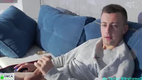 Snapshot of brell_line chatting on 09/30/25, 08:30 Brelland online show from 09/30/25, 08:30