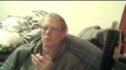 Snapshot of bremer64 chatting on 04/05/26, 07:11 bremer64 online show from 04/05/26, 07:11