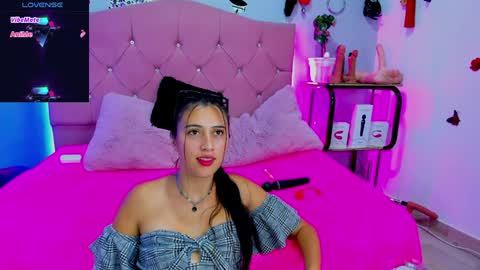 Brenda moris online show from 01/25/25, 04:13