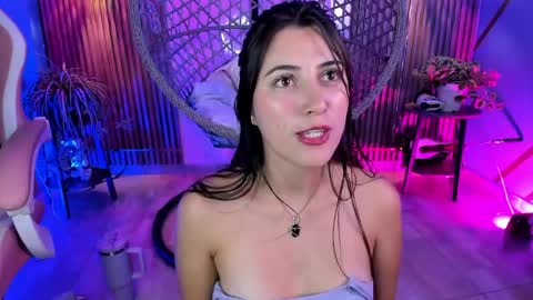 Snapshot of brenda1307 chatting on 05/15/26, 11:34 Brenda moris online show from 05/15/26, 11:34