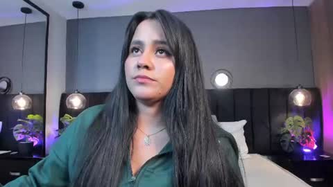Snapshot of brenda__garcia chatting on 06/18/26, 03:07 online show from 06/18/26, 03:07
