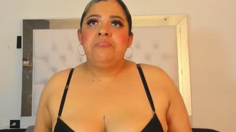 Snapshot of brenda_maz chatting on 12/18/25, 11:38 Brenda online show from 12/18/25, 11:38