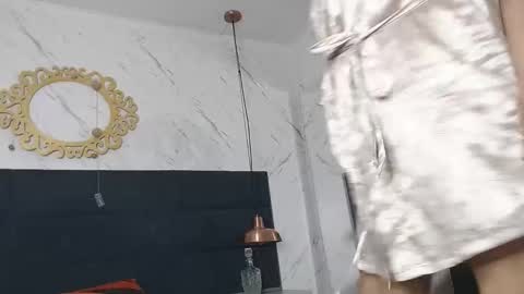 BRENDA VELASQUEZ online show from 02/09/25, 02:40