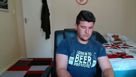 ask me lol online show from 02/07/26, 04:49