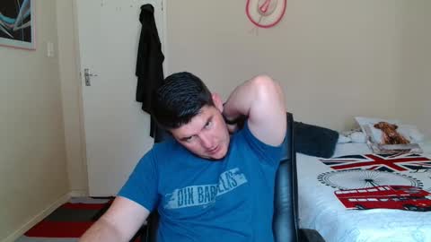 ask me lol online show from 02/09/26, 08:51