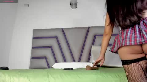 brendasmils online show from 04/22/26, 12:28