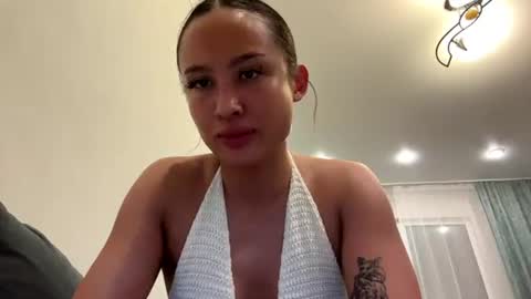 Snapshot of brendelle chatting on 07/12/26, 06:21 Mia online show from 07/12/26, 06:21