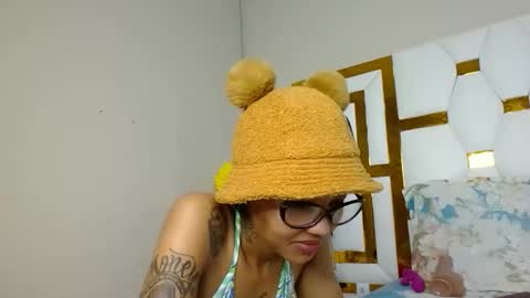 Snapshot of brennan007 chatting on 02/08/25, 08:42 brennan online show from 02/08/25, 08:42