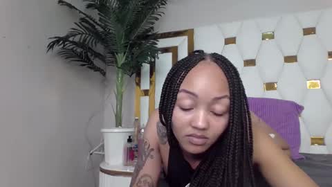 Snapshot of brennan007 chatting on 02/21/25, 01:11 brennan online show from 02/21/25, 01:11