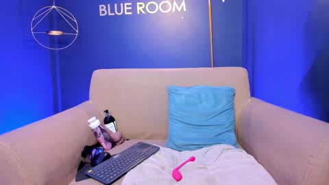 Snapshot of brennastone chatting on 02/28/25, 06:20      online show from 02/28/25, 06:20