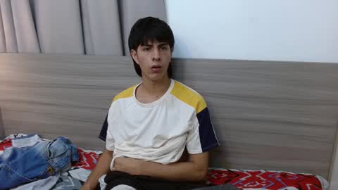 Esteban online show from 02/12/25, 01:09