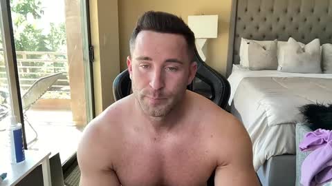 Snapshot of brettmycles chatting on 10/04/25, 05:11 Brett Mycles online show from 10/04/25, 05:11