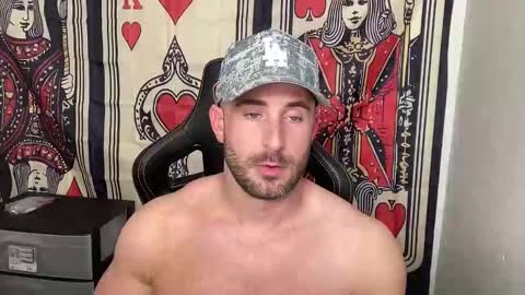 Snapshot of brettmycles chatting on 11/13/25, 02:10 Brett Mycles online show from 11/13/25, 02:10