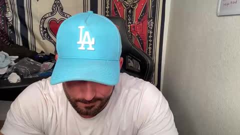 Snapshot of brettmycles chatting on 02/17/26, 08:26 Brett Mycles online show from 02/17/26, 08:26