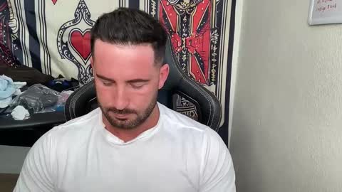 Snapshot of brettmycles chatting on 02/18/26, 07:10 Brett Mycles online show from 02/18/26, 07:10