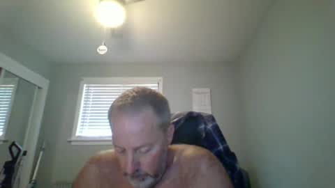 Snapshot of brettsky chatting on 06/24/26, 09:03 hey online show from 06/24/26, 09:03