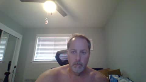 Snapshot of brettsky chatting on 07/16/26, 07:20 hey online show from 07/16/26, 07:20