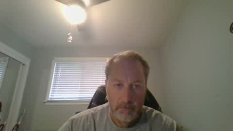 Snapshot of brettsky chatting on 07/29/26, 12:14 hey online show from 07/29/26, 12:14