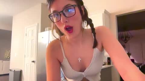 Brianna3 online show from 02/26/25, 05:31