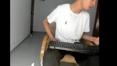 Snapshot of brian_god chatting on 09/09/25, 05:18 brian god online show from 09/09/25, 05:18