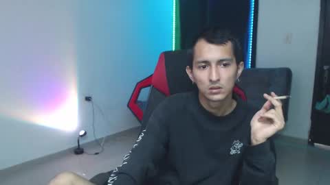 Snapshot of brian_sweetx chatting on 02/22/25, 09:37 Brian sweetx Independent online show from 02/22/25, 09:37