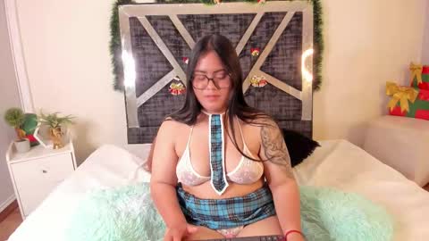 Brianna online show from 12/19/25, 01:56