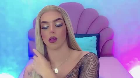 BRIANA online show from 12/11/24, 03:37