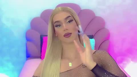 BRIANA online show from 12/19/24, 03:40