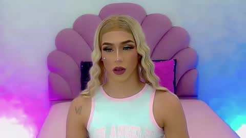 BRIANA online show from 01/14/25, 01:36