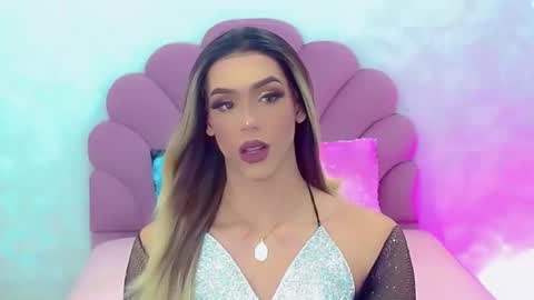 BRIANA online show from 01/25/25, 04:34