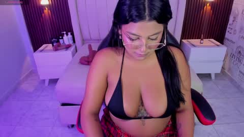 BRIANA online show from 03/30/26, 03:40