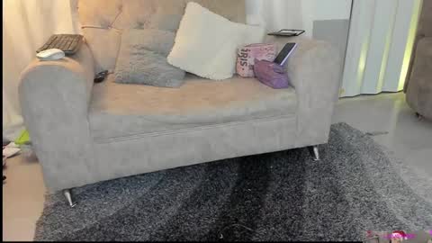 briana online show from 02/04/25, 12:55