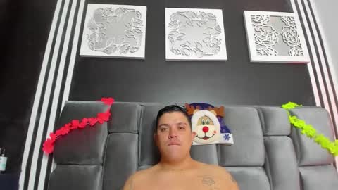 brianhot_fire online show from 11/28/25, 01:08