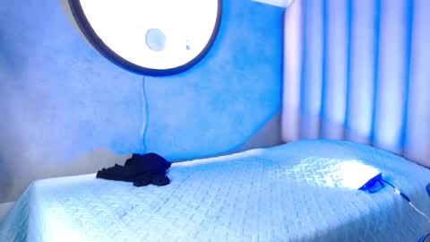 Briana online show from 11/28/25, 04:48