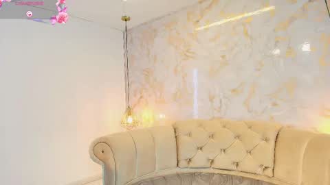 Brianna  online show from 10/02/25, 12:01