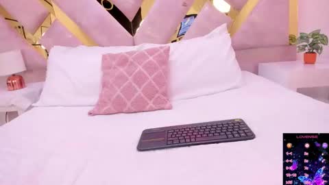 Brianna  online show from 09/10/25, 12:05