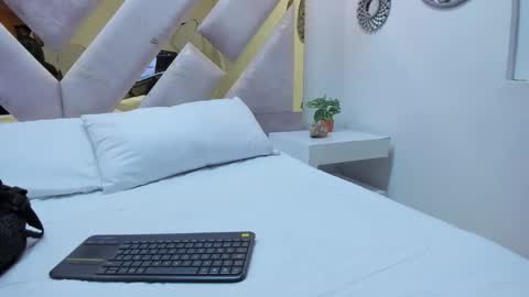 Brianna  online show from 10/05/25, 11:41