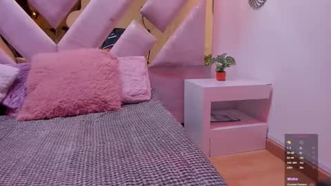 Brianna  online show from 10/31/25, 11:44