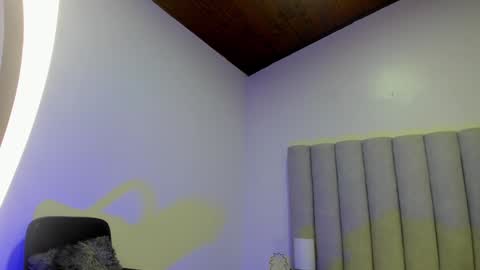 Snapshot of briannajackson_ chatting on 01/03/25, 11:35 brianna online show from 01/03/25, 11:35