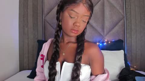 Snapshot of briannajackson_ chatting on 02/05/25, 11:23 brianna online show from 02/05/25, 11:23