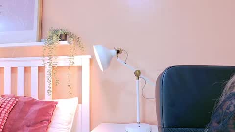 Snapshot of briannajackson_ chatting on 10/04/25, 11:41 brianna online show from 10/04/25, 11:41