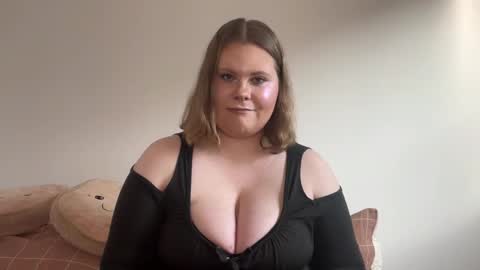 Brianna online show from 11/14/25, 08:02